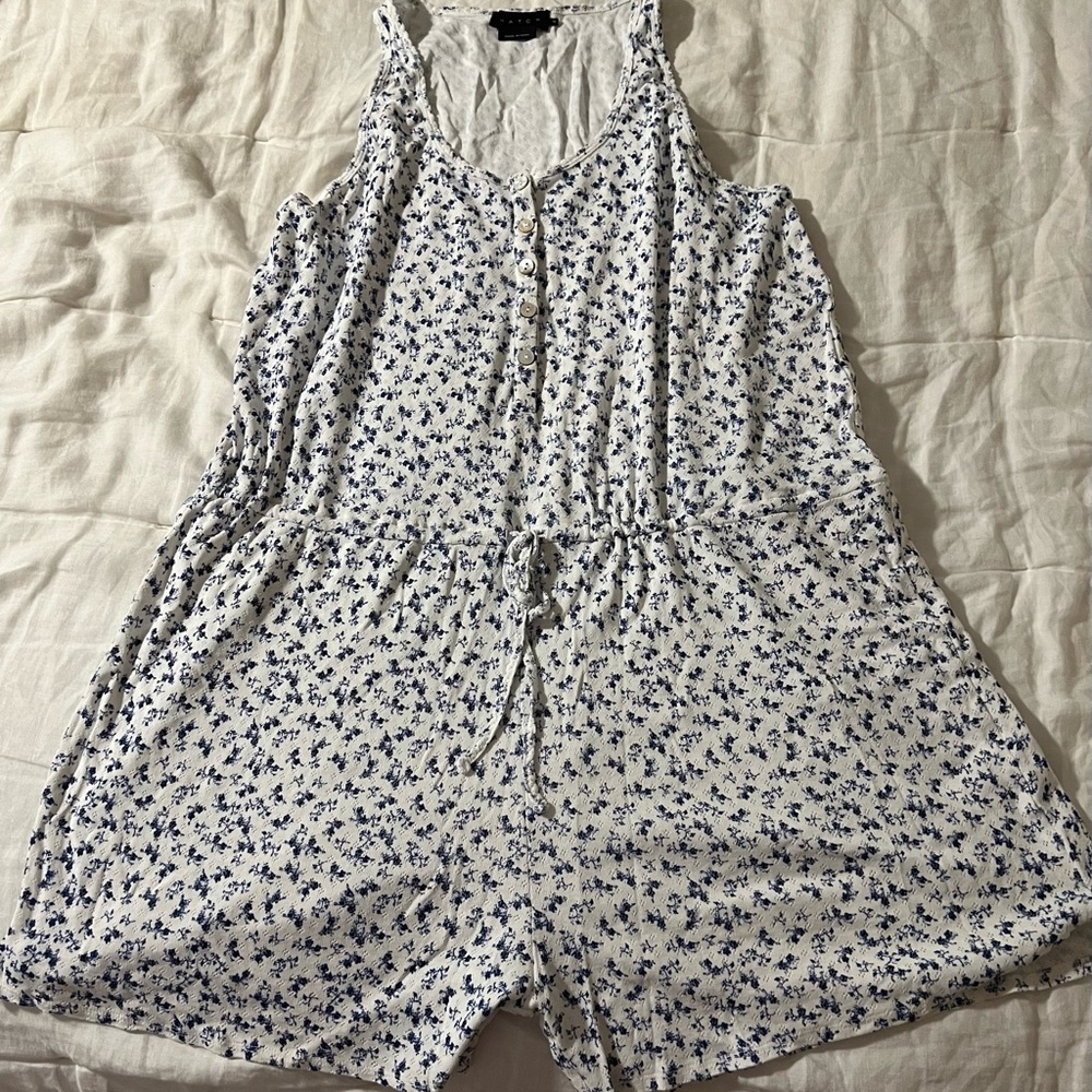 24-7 feeding romper HATCH